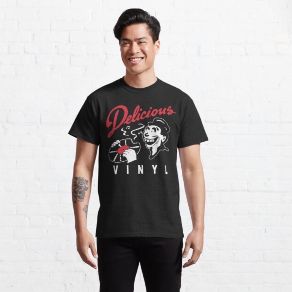 DELICIOUS VINYL T SHIRT